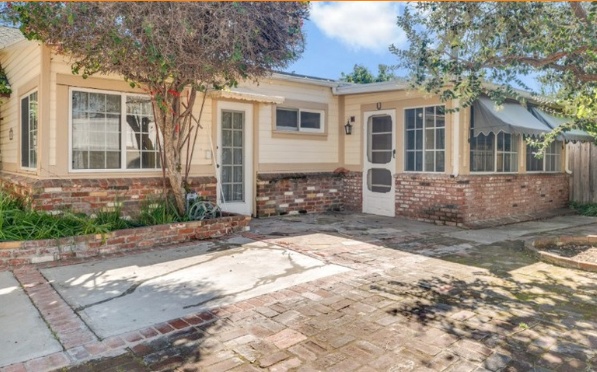 4930 Fulton Avenue, sold for $940,000